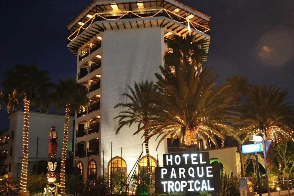 Hotel Parque Tropical