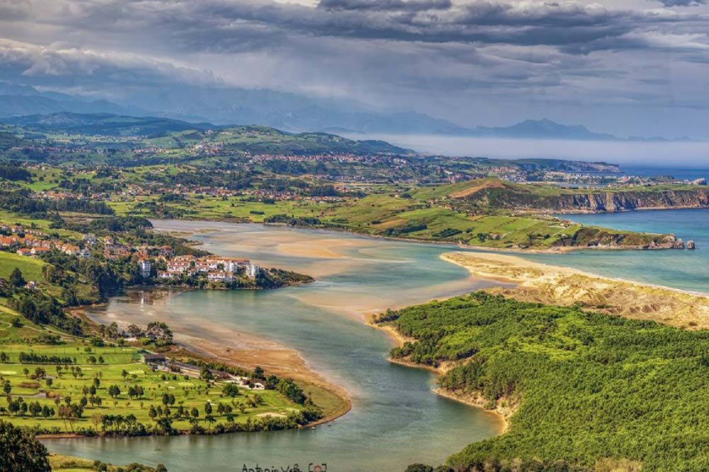 Ria de Mogro Cantabria